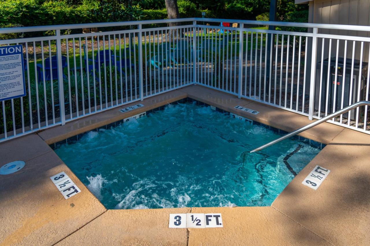 Palmera Inn&Suites Hilton Head Island Exterior foto